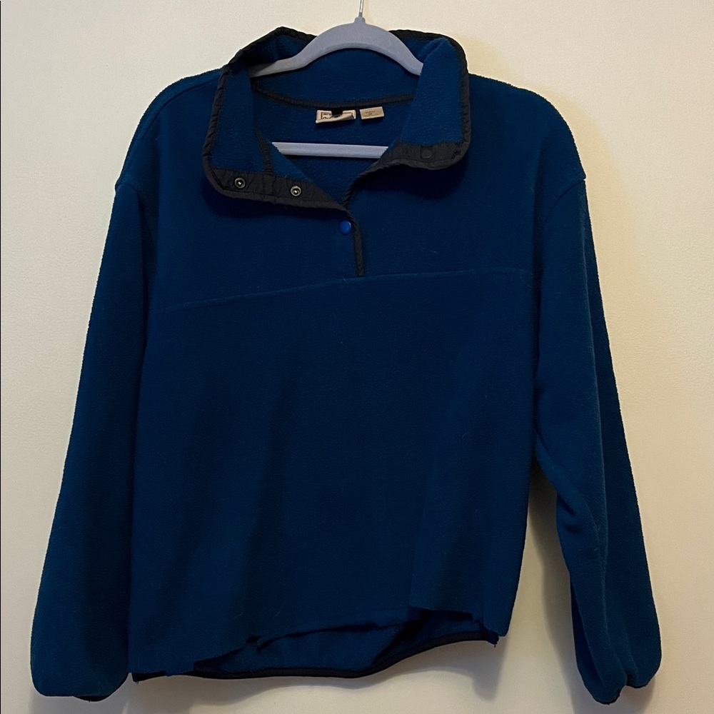 Woolrich blue fleece pullover